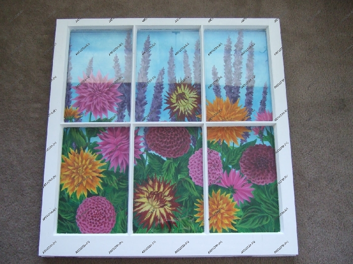 Витражная роспись на окне - георгины