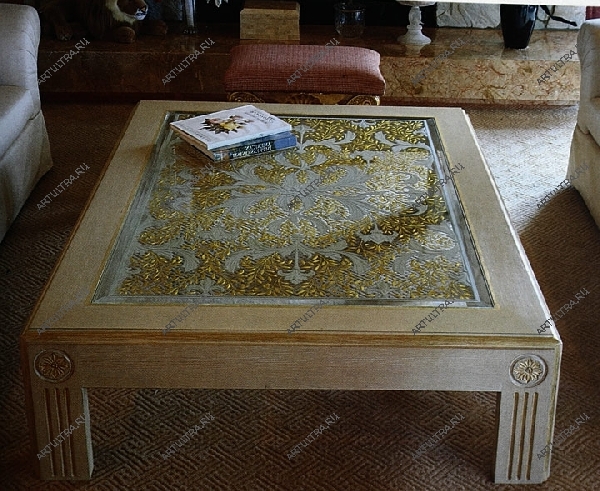 Журнальный стол с фотопечатью