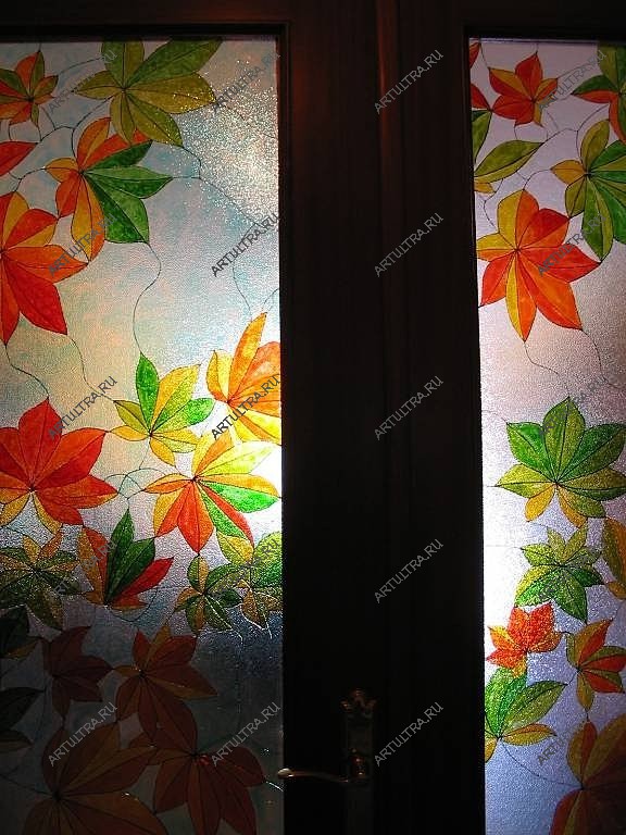 Художественная роспись по стеклу двери